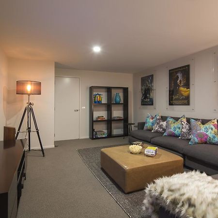 Lakefront Luxury By Amazing Accom Queenstown Ngoại thất bức ảnh