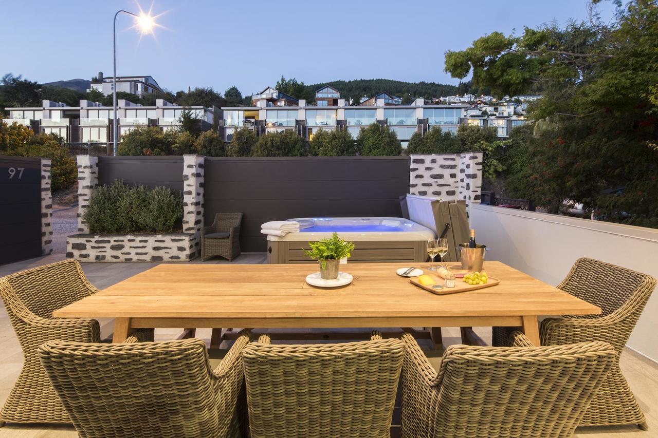 Lakefront Luxury By Amazing Accom Queenstown Ngoại thất bức ảnh