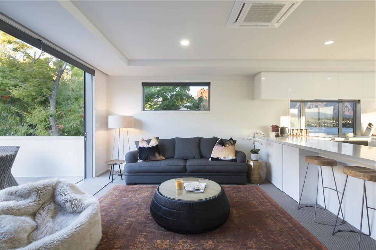 Lakefront Luxury By Amazing Accom Queenstown Ngoại thất bức ảnh